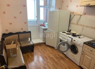 Аренда 1-ком. квартиры, 40 м2, Тобольск, 9-й микрорайон, 3А