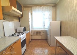 Продам 1-ком. квартиру, 38.7 м2, Калуга, бульвар Энтузиастов, 5