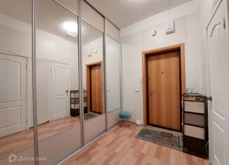 Продам 2-комнатную квартиру, 46 м2, Сосновоборск, Солнечная улица, 8