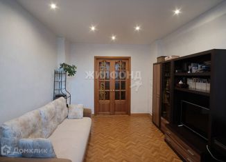 Продам 3-ком. квартиру, 87 м2, Новосибирск, улица Римского-Корсакова, 20, метро Студенческая