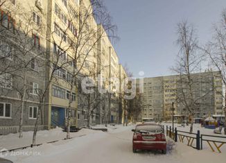 Продажа 3-комнатной квартиры, 69 м2, посёлок городского типа Излучинск, улица Энергетиков, 1
