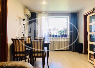 Продам 3-комнатную квартиру, 67 м2, Кунгур, улица Космонавтов, 7А