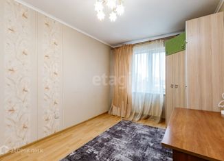 Продается 2-комнатная квартира, 48 м2, Екатеринбург, улица Серова, 39