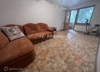 Продаю 2-ком. квартиру, 45 м2, посёлок городского типа Аэрофлотский, улица Мальченко, 4