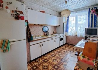 Продается 3-ком. квартира, 68 м2, Челябинск, улица Мамина, 25А, Тракторозаводский район