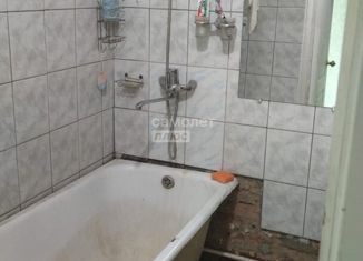 Продам 2-ком. квартиру, 38 м2, Абакан, улица Будённого, 80