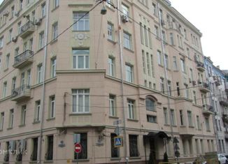 Сдается в аренду офис, 70 м2, Москва, улица Спиридоновка, 38, улица Спиридоновка