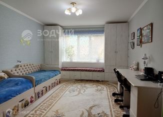 2-ком. квартира на продажу, 71 м2, Чебоксары, Нижегородская улица, 4