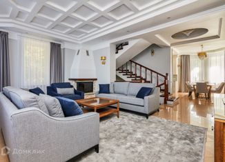 Сдается дом, 418 м2, деревня Калчуга, деревня Калчуга, 27