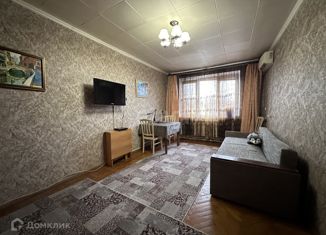 Продажа 2-комнатной квартиры, 42.4 м2, посёлок городского типа Яблоновский, Космическая улица, 27