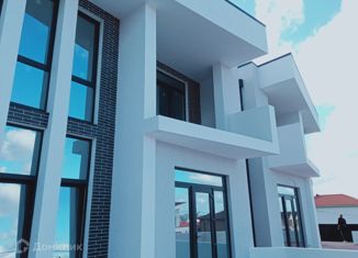 Продажа таунхауса, 290 м2, Геленджик, улица Лютенко