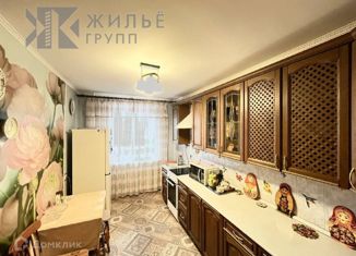 Продаю 1-комнатную квартиру, 45 м2, Татарстан, проспект Ямашева, 69