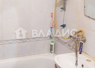 Продам однокомнатную квартиру, 33.5 м2, поселок Воротынск, Сиреневый бульвар, 4