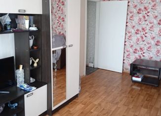 Продается 4-ком. квартира, 61 м2, Оренбургская область, улица Васнецова, 12