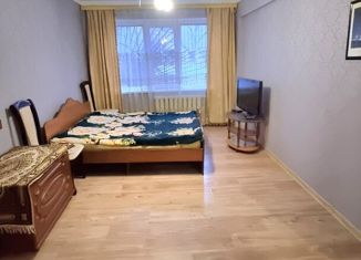 Продается 3-комнатная квартира, 64.7 м2, Астрахань, улица Ботвина, 24