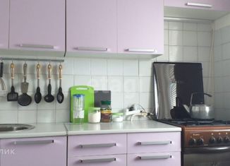 Продается однокомнатная квартира, 34.4 м2, посёлок городского типа Медведево, улица Чехова, 15