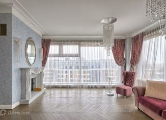 Продается 2-комнатная квартира, 92 м2, Санкт-Петербург, Петровский проспект, 14, метро Чкаловская