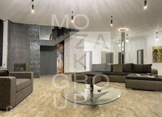 Продаю дом, 600 м2, деревня Веледниково, Усадебная улица