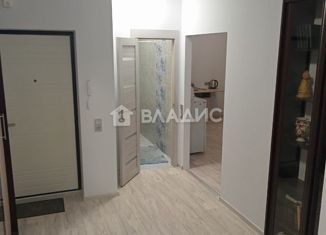 Продам 2-ком. квартиру, 77 м2, Санкт-Петербург, метро Обводный канал, Днепропетровская улица, 37