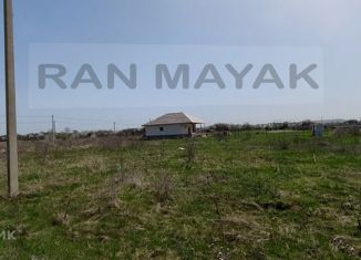 Продается земельный участок, 6.46 сот., хутор Гавердовский, улица Нурбия Емижа