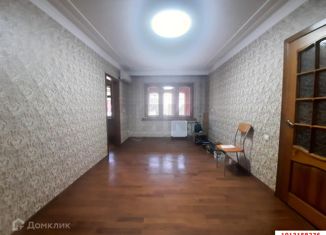 Продается трехкомнатная квартира, 68 м2, Краснодар, микрорайон Черемушки, улица Стасова, 140