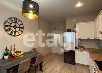 Продается 3-комнатная квартира, 95 м2, Екатеринбург, улица Розы Люксембург, 69/2, улица Розы Люксембург