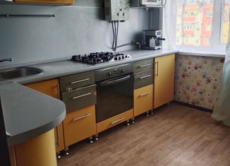 Продам двухкомнатную квартиру, 54.3 м2, село Новая Усмань, Центральная улица, 3