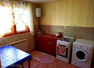 Продается 2-ком. квартира, 40 м2, село Большие Кабаны, Советская улица, 12