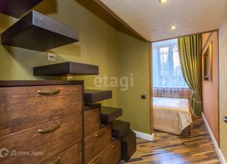 Продам 3-комнатную квартиру, 80.4 м2, Приморский край, Светланская улица, 37