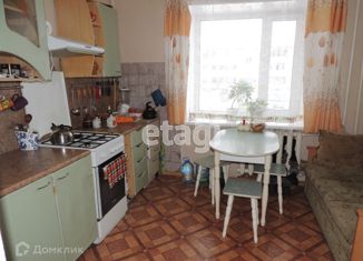 Продам 3-ком. квартиру, 66.7 м2, деревня Стризнёво, Новая улица, 4