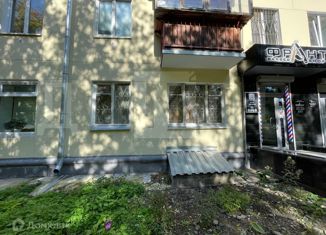 Продам 1-ком. квартиру, 32.3 м2, Екатеринбург, метро Геологическая, улица Фурманова, 52