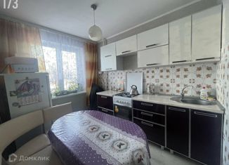 Продается 3-комнатная квартира, 65.8 м2, Новочебоксарск, Советская улица, 38