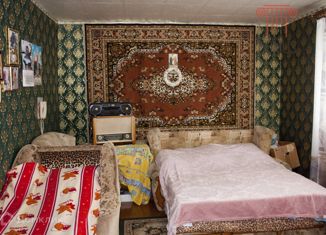 Продаю 1-ком. квартиру, 34 м2, поселок городского типа Заозерное, Садовая улица, 1