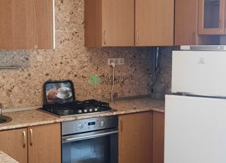 Сдам в аренду 1-комнатную квартиру, 47 м2, Краснодарский край, Южная улица, 7