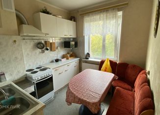 Сдается двухкомнатная квартира, 49 м2, Ноябрьск, улица Шевченко, 50