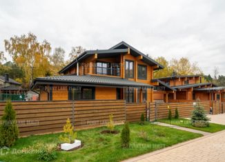 Продается дом, 300 м2, деревня Михалково, деревня Михалково, 7А