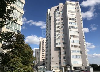 Продается 3-комнатная квартира, 101 м2, Оренбург, Донецкая улица, 2/1