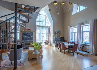 Продам 5-ком. квартиру, 211.9 м2, Москва, Угличская улица, 15к1, станция Марк