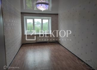 Продаю 2-комнатную квартиру, 44 м2, Родники, микрорайон Гагарина, 18