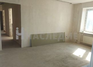 Продам четырехкомнатную квартиру, 61 м2, Азов, Черноморский переулок, 77А