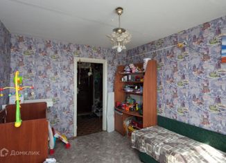 Продаю двухкомнатную квартиру, 47 м2, село Ивановка, Строительная улица, 35А