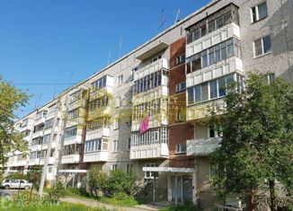 Продам 2-комнатную квартиру, 52 м2, Дегтярск, Клубная улица, 12