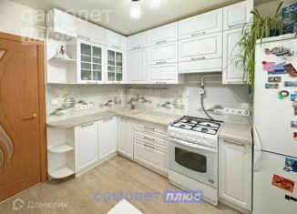 Продается двухкомнатная квартира, 50 м2, Чебоксары, улица Афанасьева, 9, Московский район
