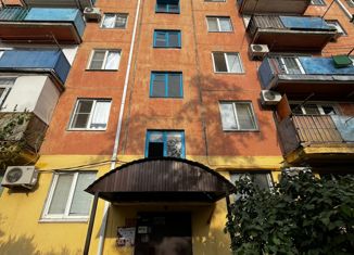 Продажа 2-ком. квартиры, 45 м2, Элиста, 4-й микрорайон, 4-й микрорайон, 37