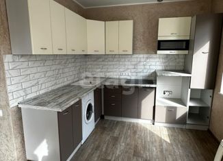 Продам 1-ком. квартиру, 39 м2, Оренбург, Ленинский район, улица Поляничко, 3