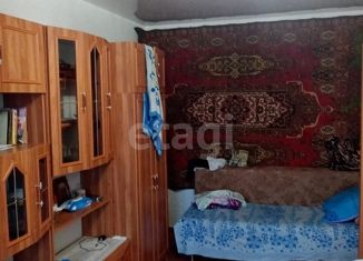 Продам 1-ком. квартиру, 42 м2, посёлок Ленинск, улица Нефтяников, 24