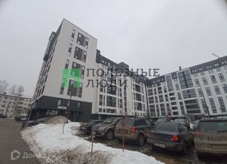 Продажа трехкомнатной квартиры, 73.5 м2, Ижевск, улица имени В.С. Тарасова, 2