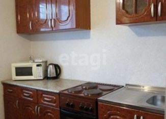 Однокомнатная квартира на продажу, 33 м2, Мегион, улица Строителей, 2