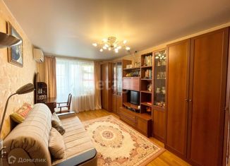 Двухкомнатная квартира на продажу, 42.5 м2, Москва, улица Паршина, 31к1, улица Паршина