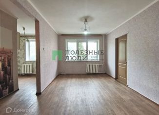 Продажа 2-комнатной квартиры, 44.3 м2, Курган, улица Дзержинского, 9, жилой район Северный